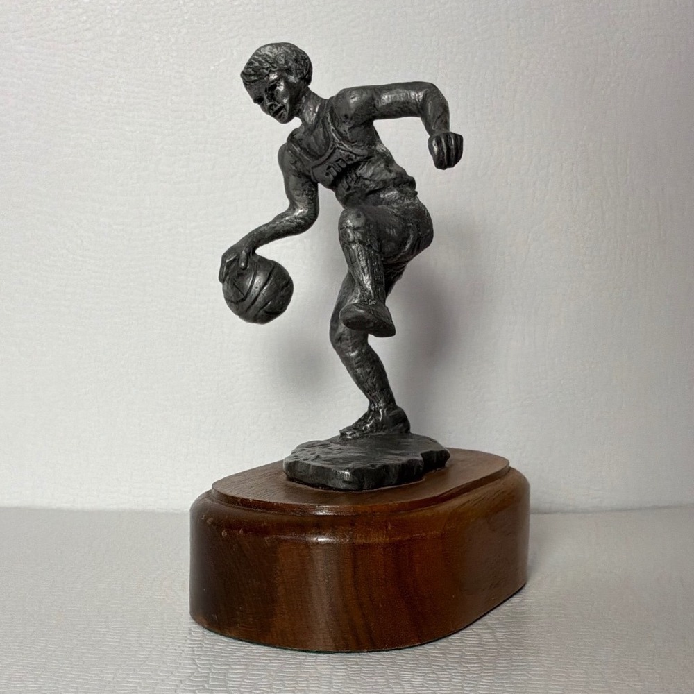 Vintage Pewter Basketball Player Figurine on Wood Base Sports Sculpture Decor - Picture 1 of 9